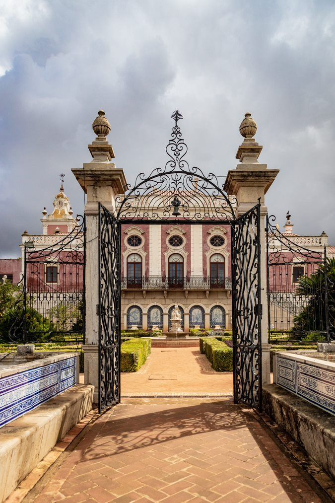 Palace of Estoi photo © The Portugal Daily