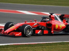 Ferrari F1 car with UniCredit logo