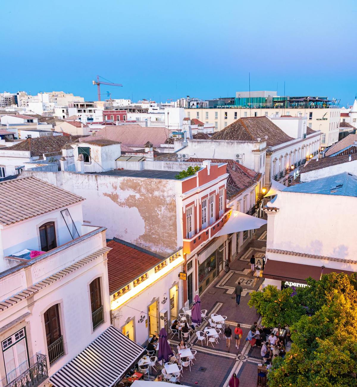 Historic Faro streets bustling with tourists.